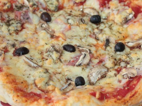 Pizza Reine Individuelle