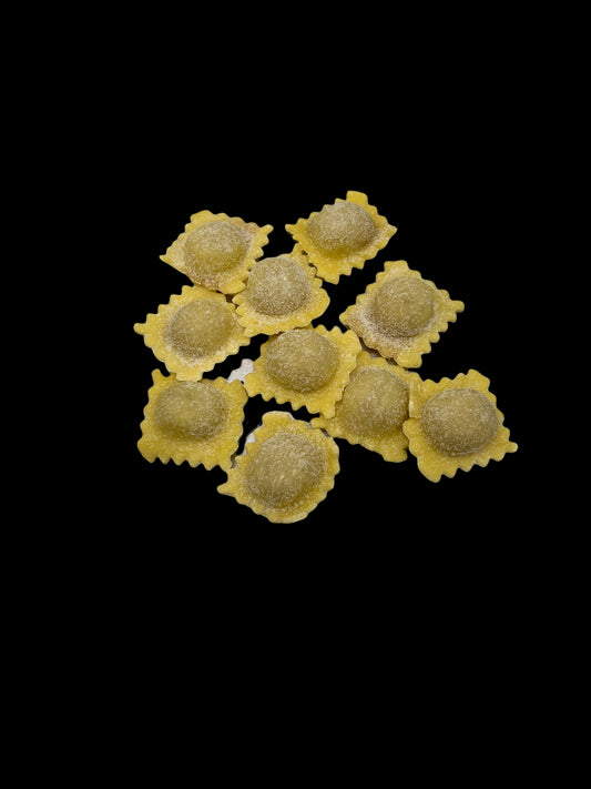 Raviolis boeuf Braisé,Jambon Cru et Noisettes du piemont